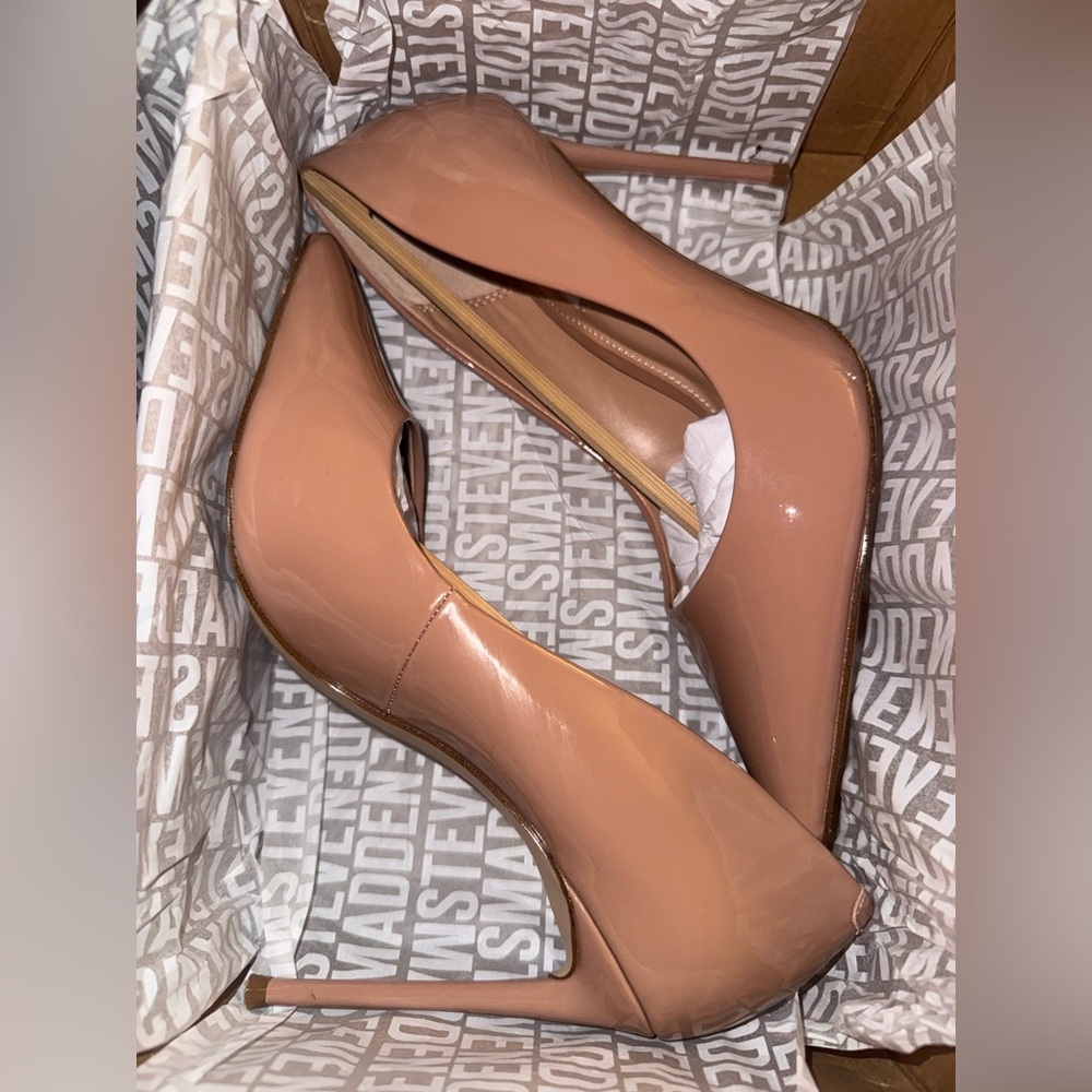 Steve Madden Vida heels